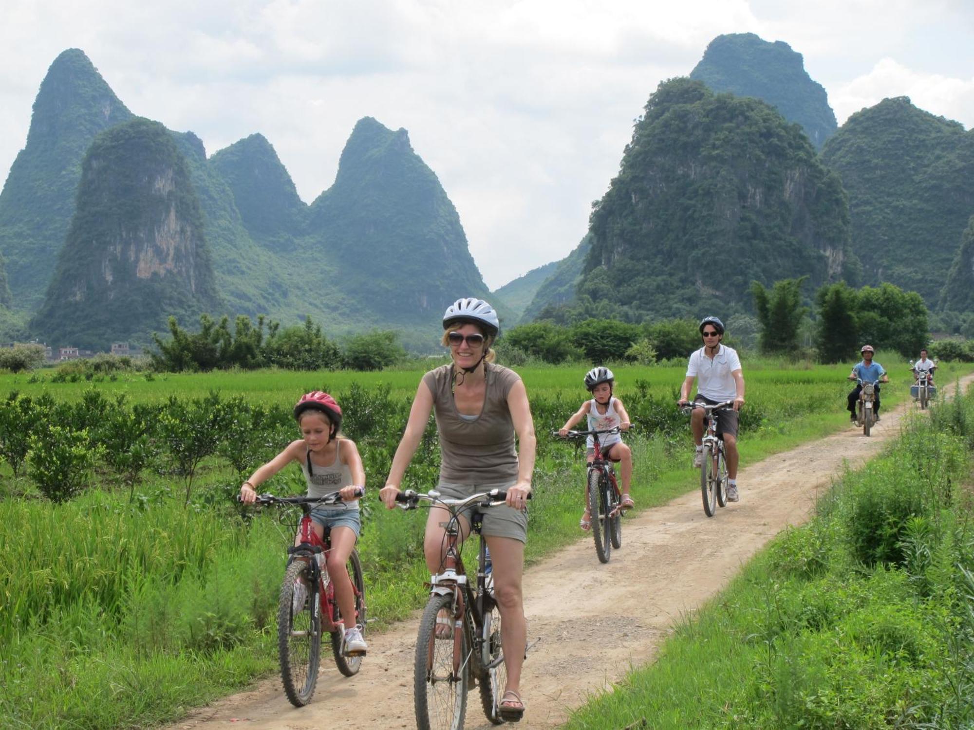 Hostal Yangshuo Tea Cozy--One Way Free Pick Up From Airport Or Ts 4 Nights Exterior foto